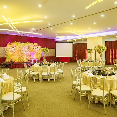โกลด์เด็น พริ้นซ์ โฮเต็ล Hotel Cebu ภายนอก รูปภาพ